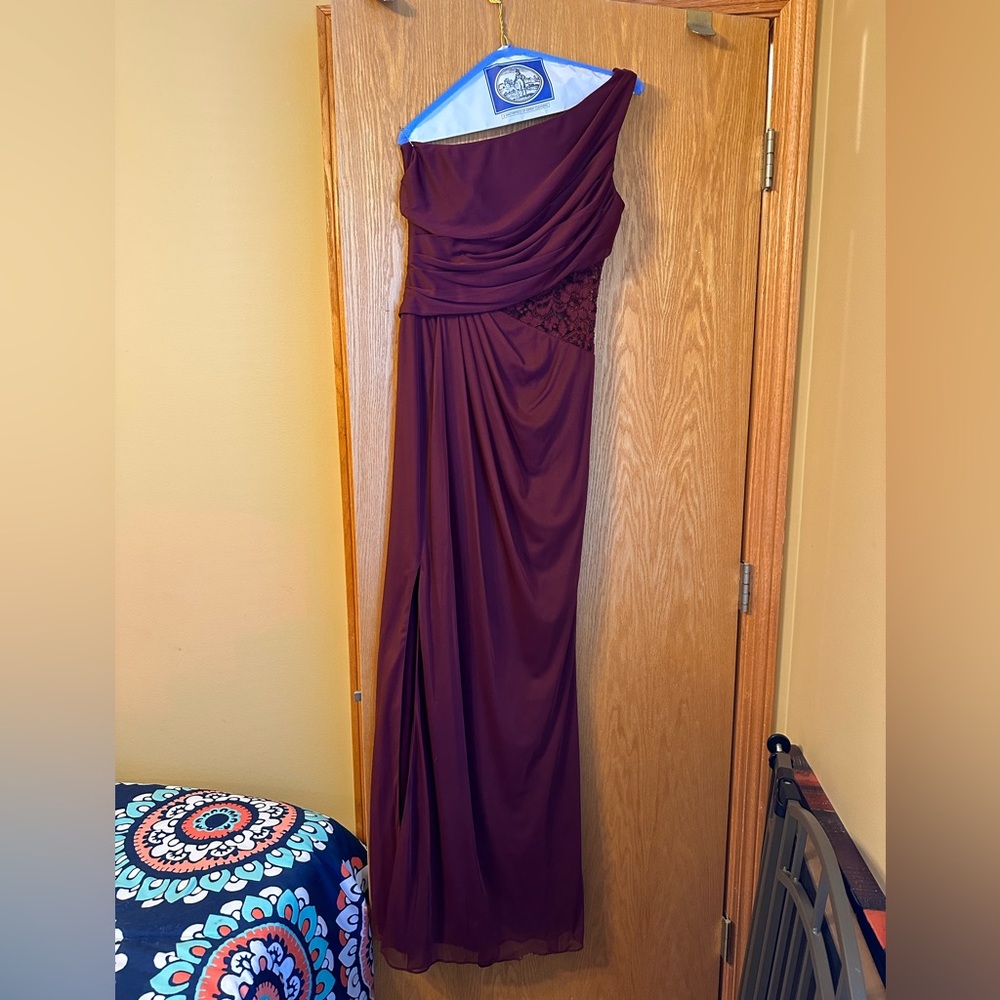 David’s bridal bridesmaids dress, merlot color, size 4